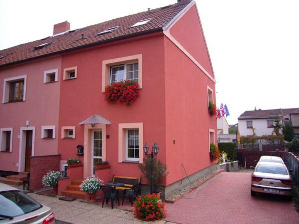 Pension Villa Marit Prag Dış mekan fotoğraf